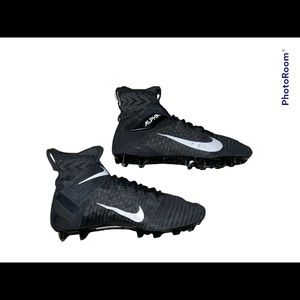 Nike Alpha Menace Elite 2 Men's Size 11.5 Flyknit Football Cleats Black